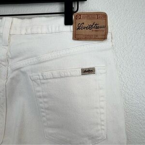Women’s White Levi’s Strauss Mid Rise  Stretch Bootcut Jeans  Size 12